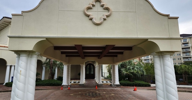 entranceway at grand dunes ocean club